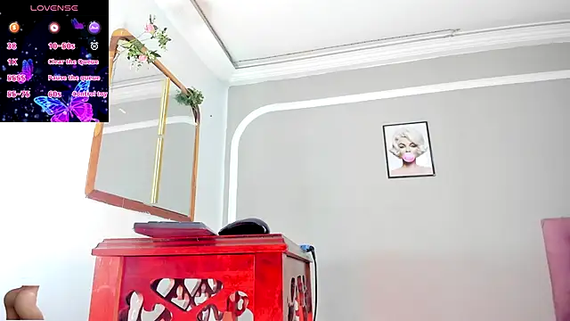 Snapshot of Jimena_Grey chatting on 11-01-25, 03:41 Jimena Grey online show from 11-01-25, 03:41