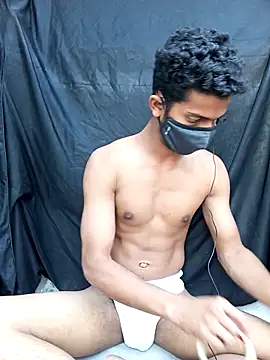 Snapshot of curlyhairboy_ chatting on 03-17-25, 11:42 curlyhairboy online show from 03-17-25, 11:42