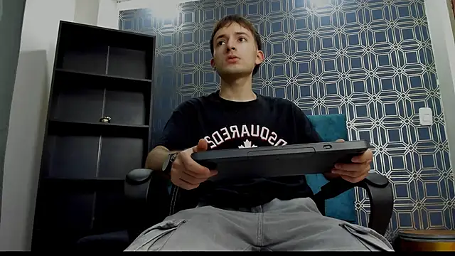 bower and colucci online show from 02-08-25, 05:18