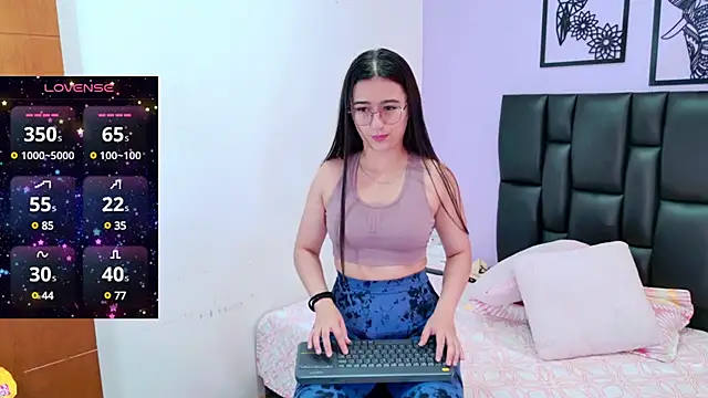 im-eliza online show from 12-17-24, 02:55