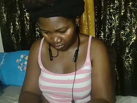 Snapshot of Sexxy_pretty24 chatting on 07-28-26, 04:39 Sexxy pretty24 online show from 07-28-26, 04:39