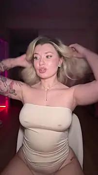 Snapshot of Anour_amour chatting on 03-06-26, 03:25 Anour amour online show from 03-06-26, 03:25