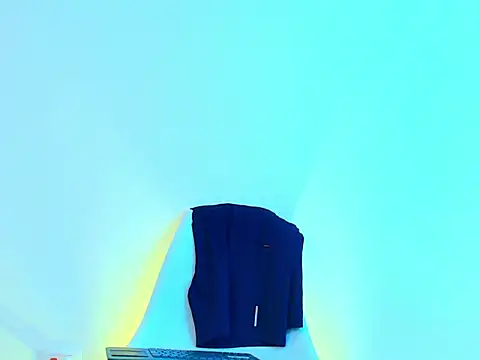 Snapshot of silvano_torres chatting on 05-16-26, 06:50 silvano torres online show from 05-16-26, 06:50