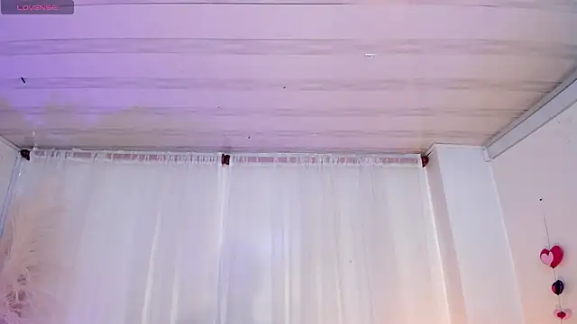 Snapshot of miel_gomez chatting on 03-05-25, 08:21 miel gomez online show from 03-05-25, 08:21
