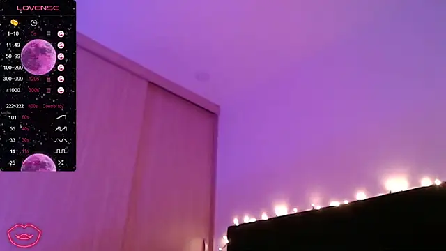 Snapshot of ELEKTRAMOON chatting on 03-03-25, 07:21 ELEKTRAMOON online show from 03-03-25, 07:21