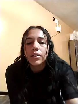 loveHoney02 online show from 01-08-26, 08:00