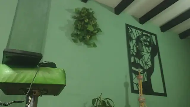 thirstymoonxx online show from 11-20-25, 04:01