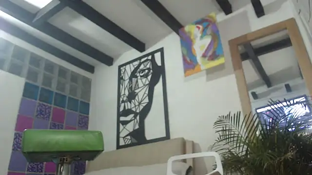 thirstymoonxx online show from 05-27-26, 04:31