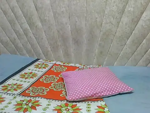 Sexy Villagegal online show from 06-17-26, 07:15