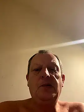 chubbybear2cum online show from 10-09-25, 11:36