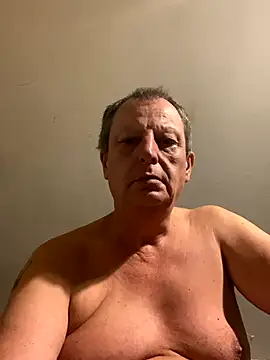 chubbybear2cum online show from 10-18-25, 03:20