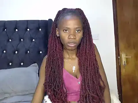 Snapshot of Sexyprecious01 chatting on 09-17-25, 01:13 Sexyprecious01 online show from 09-17-25, 01:13
