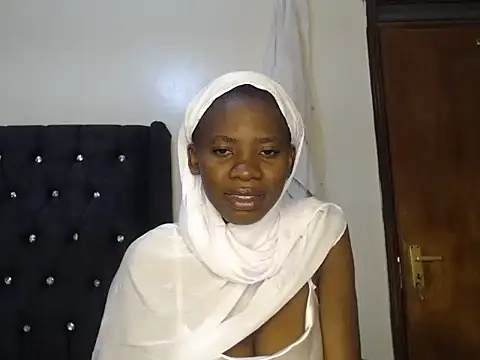 Snapshot of Sexyprecious01 chatting on 09-26-25, 10:19 Sexyprecious01 online show from 09-26-25, 10:19