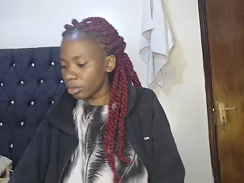 Snapshot of Sexyprecious01 chatting on 10-02-25, 04:25 Sexyprecious01 online show from 10-02-25, 04:25