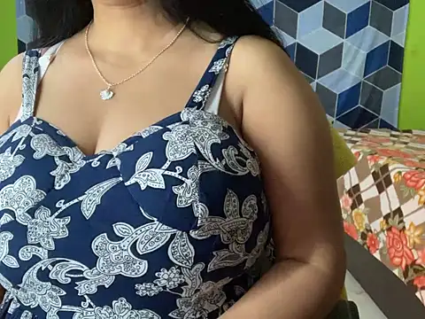 Aishwarya 101  online show from 01-21-25, 03:43