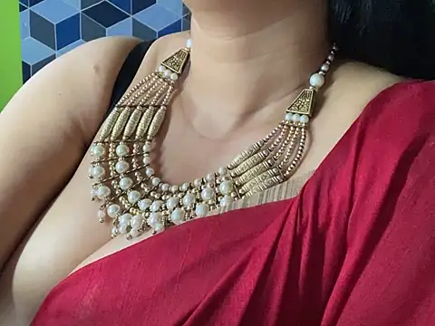 Aishwarya 101  online show from 02-01-25, 10:34