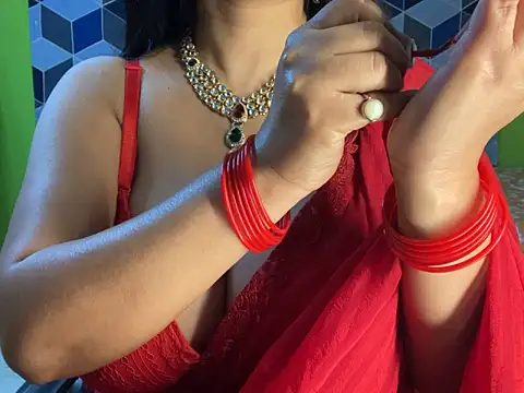 Aishwarya 101  online show from 03-05-25, 02:57