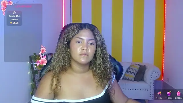 Snapshot of Cristal_War chatting on 01-16-25, 03:45 Cristal War online show from 01-16-25, 03:45