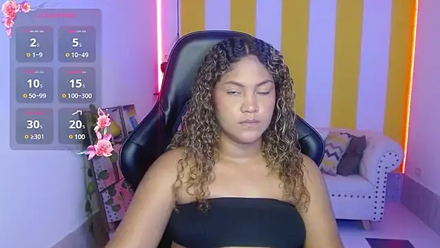 Snapshot of Cristal_War chatting on 01-17-25, 11:29 Cristal War online show from 01-17-25, 11:29