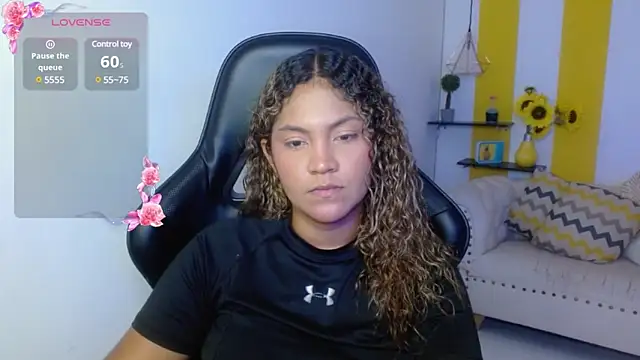 Snapshot of Cristal_War chatting on 01-26-25, 11:08 Cristal War online show from 01-26-25, 11:08