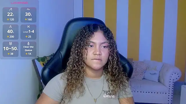 Snapshot of Cristal_War chatting on 02-27-25, 11:48 Cristal War online show from 02-27-25, 11:48