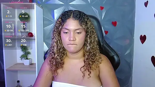 Snapshot of Cristal_War chatting on 03-11-25, 11:59 Cristal War online show from 03-11-25, 11:59