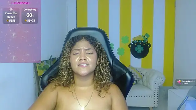 Snapshot of Cristal_War chatting on 03-19-25, 02:59 Cristal War online show from 03-19-25, 02:59