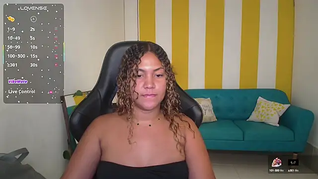 Snapshot of Cristal_War chatting on 10-03-25, 11:46 Cristal War online show from 10-03-25, 11:46