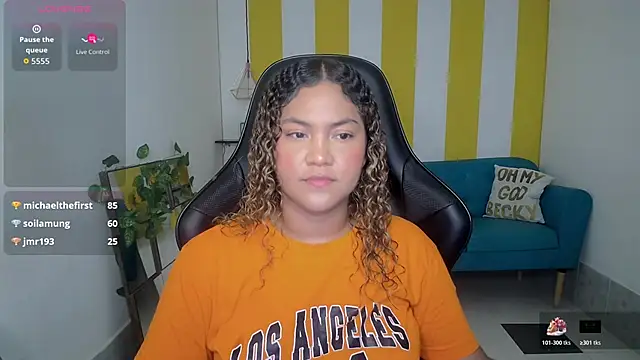 Snapshot of Cristal_War chatting on 11-04-25, 11:26 Cristal War online show from 11-04-25, 11:26