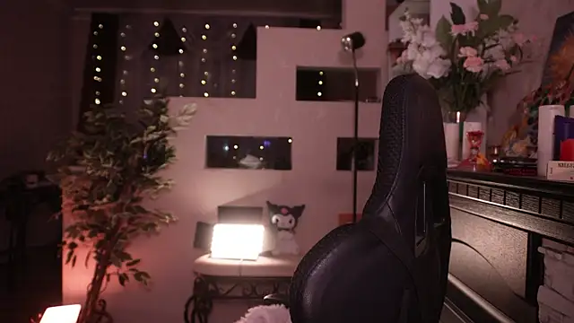 Chriss Fox online show from 03-20-26, 05:18