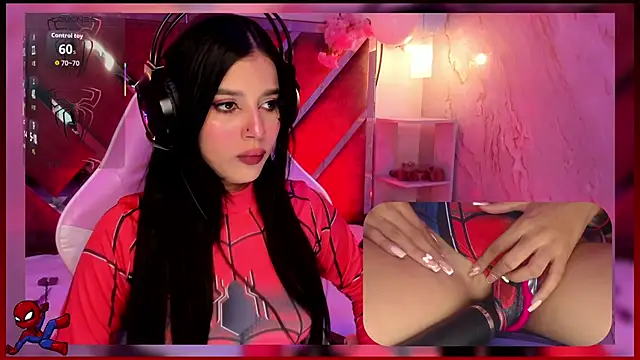 Snapshot of SweetieCloe_ chatting on 10-12-25, 09:14 SweetieCloe online show from 10-12-25, 09:14