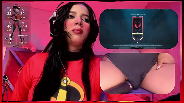 Snapshot of SweetieCloe_ chatting on 10-19-25, 09:04 SweetieCloe online show from 10-19-25, 09:04