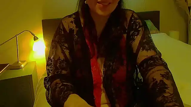 Ella Next Door online show from 12-29-24, 08:26