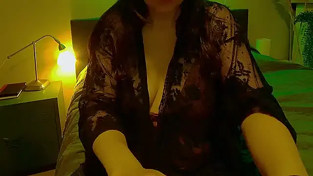 Ella Next Door online show from 01-04-25, 10:55