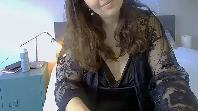 Ella Next Door online show from 01-23-25, 09:50