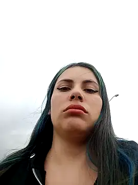 Snapshot of Baby-buu1002 chatting on 02-25-25, 05:15 Baby-buu1002 online show from 02-25-25, 05:15