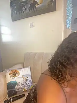 Snapshot of Naughty-sonia2 chatting on 03-13-25, 05:54 Naughty-sonia2 online show from 03-13-25, 05:54