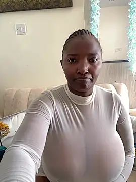 Snapshot of Naughty-sonia2 chatting on 03-14-25, 07:15 Naughty-sonia2 online show from 03-14-25, 07:15