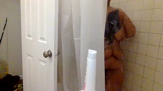 AllLeggs online show from 12-03-24, 02:36