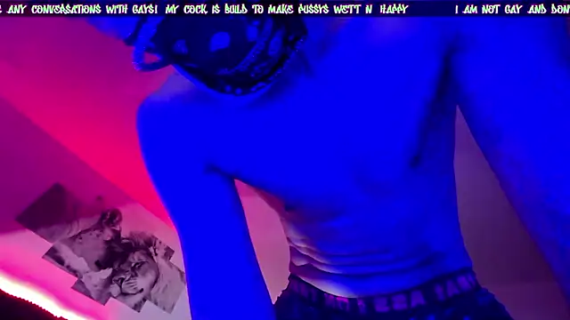 Snapshot of Deutscher_Gro8schwanz_88 chatting on 03-22-26, 11:52 Deutscher Gro8schwanz 88 online show from 03-22-26, 11:52