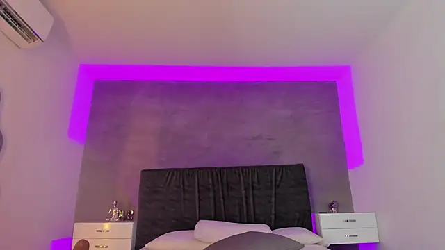 Snapshot of jasminehill_ chatting on 03-08-25, 09:18 jasminehill  online show from 03-08-25, 09:18