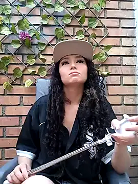 mapelove online show from 01-10-25, 02:23