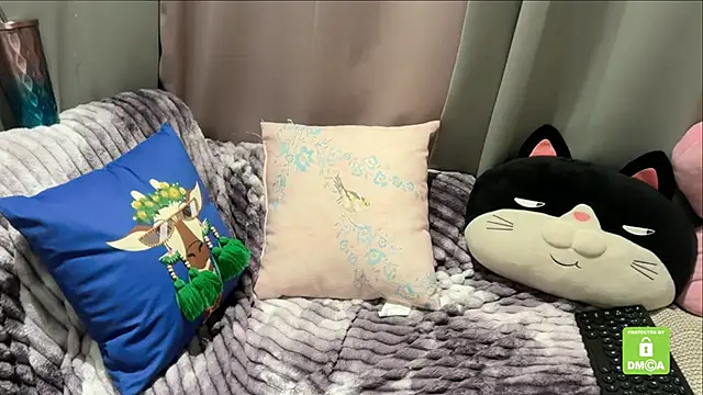 Snapshot of Unique-Beauty chatting on 11-07-25, 05:24 Unique-Beauty online show from 11-07-25, 05:24