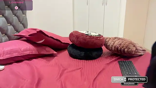 Unique-Beauty online show from 05-02-26, 04:56