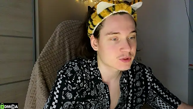 MoreRealAlex online show from 02-06-26, 10:29