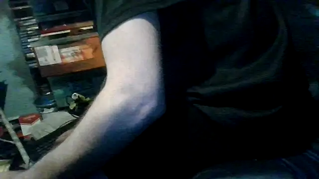 Snapshot of robeaulieu02 chatting on 04-28-26, 05:56 robeaulieu02 online show from 04-28-26, 05:56