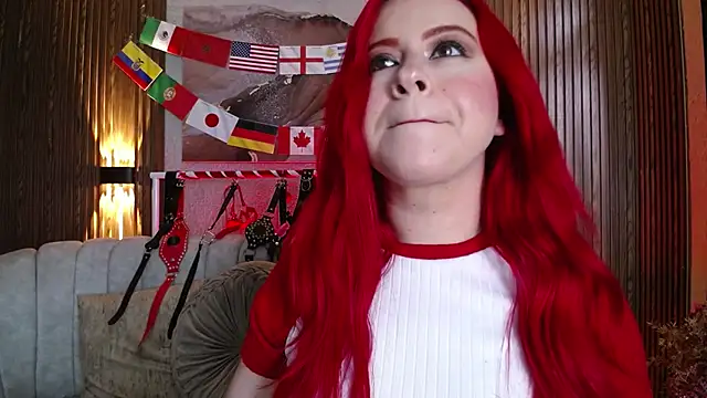 Naty slavedoll online show from 06-25-26, 07:07