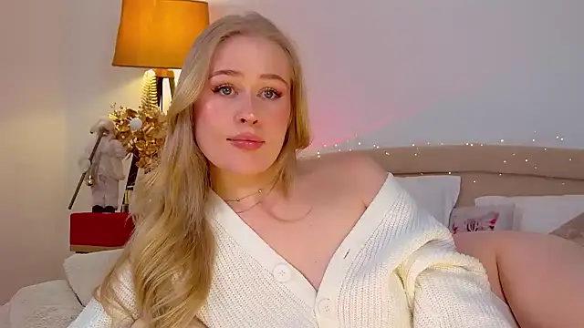 JuliaJaee online show from 01-01-25, 08:37