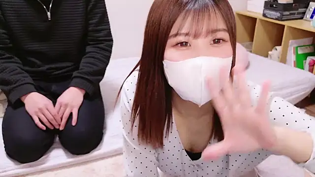 Snapshot of ManaMi-maru chatting on 12-18-24, 10:30 ManaMi-maru online show from 12-18-24, 10:30