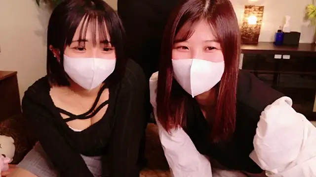Snapshot of ManaMi-maru chatting on 01-05-25, 12:42 ManaMi-maru online show from 01-05-25, 12:42